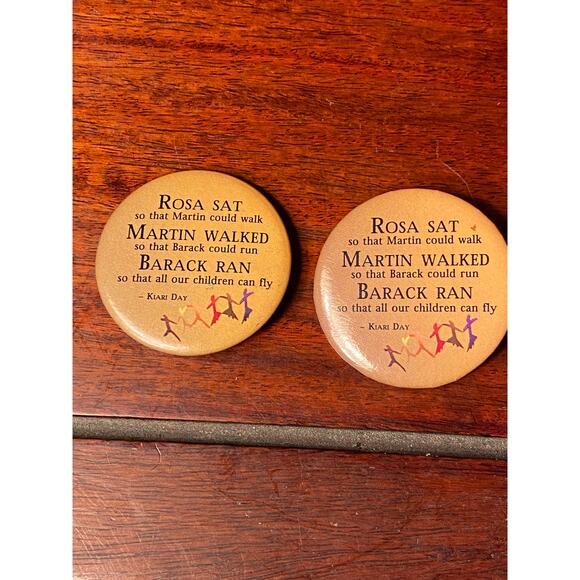 Lot of 2 Pin Back Buttons Badge Lapel "Rosa sat...Martin walked...Barack ran..." - Picture 4 of 6